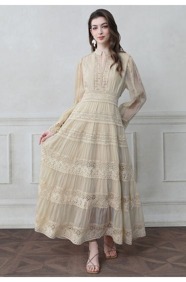 Savvy Elegance Notch Neck Floral Lace Panelled Maxi Dress in Cream