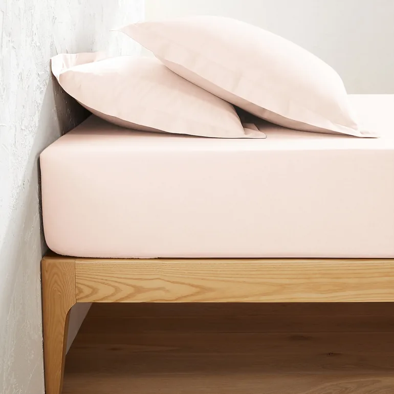 شرشف سرير بولي قطن سادة بحواف مطاطية بإرتفاع 25سم