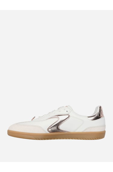 Hotshot Lace Up Sneakers