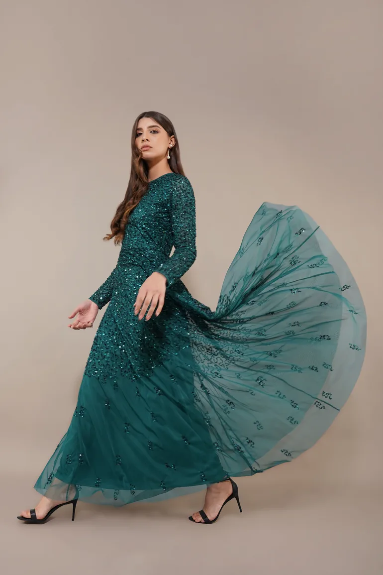 green emerald velvet dress Leonardo | Tie Front Button-Down Emerald Green Satin Midi Dress main image 1
