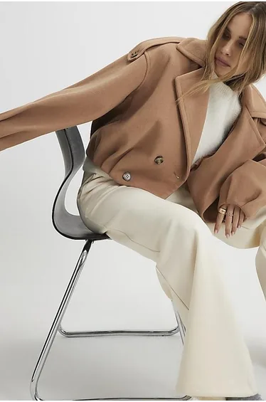 جاكيت ريفر ايلاند بسحاب