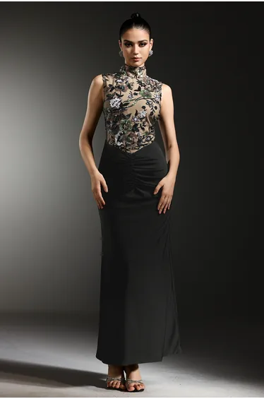 فستان ماكسي بقصة ميرمايد بطبعة أزهار