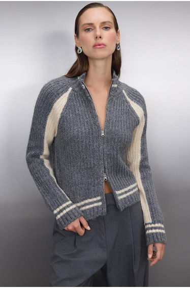 Gray Soft Texture Zippered Knitwear Cardigan