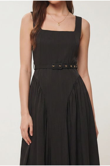 ISTANBUL Belted Sleeveless Midi Dress product thumbnail 4