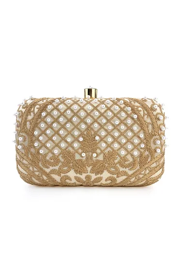 حقيبة كلتش باللون الأصفر