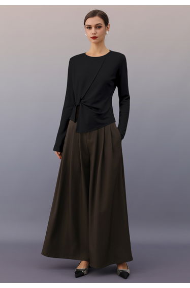 Asymmetrical Knot Long Sleeves Top in Black