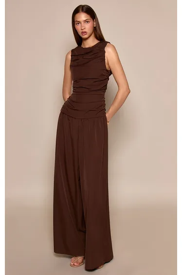 جمبسوت و افرول بريتي ليتل ثينق باللون البني