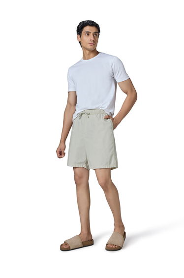 Men Solid Relaxed Fit with Dual Pockets 100% Cotton