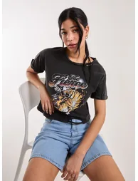 Fierce Graphic Distressed Washed Tee - 3