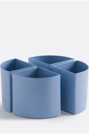 Set of 4 Kelcie Metal Pencil Pots