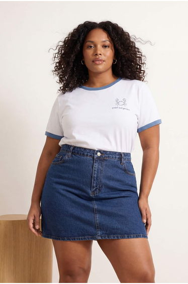 Ecru 100% Cotton Embroidered Contrast Trim Detailed Knitted Plus Size T-Shirt