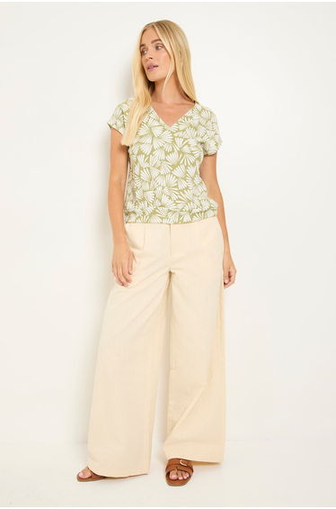 Petite Fan Print Jersey Bubble Hem V Neck Top