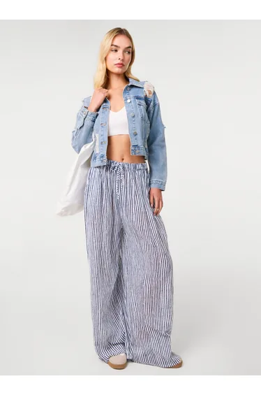 Distressed Cropped Denim Jacket