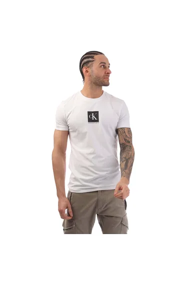تيشيرت قطن عضوي رجالي بقصة ضيقة بطبعة شعار لون أبيض