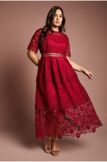 Plus Short Sleeve Lace Midi Dress