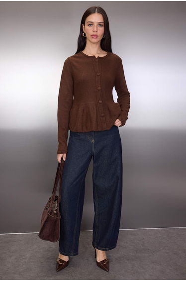 Brown bicycle collar knit cardigan with flounced hem