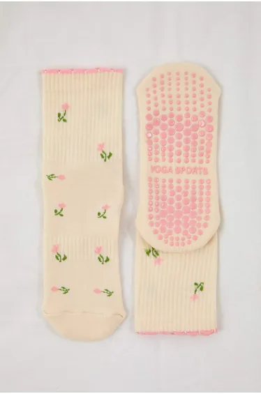 Ecru-pink single heart jacquard knitted socks