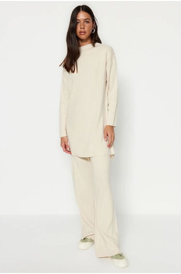 Two-Piece Set - Beige - Regular fit
