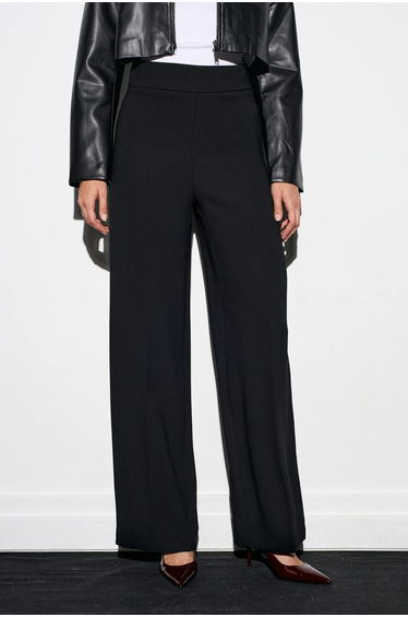 Dilvin High-Waist Wide-Leg Crepe Trousers product thumbnail 4