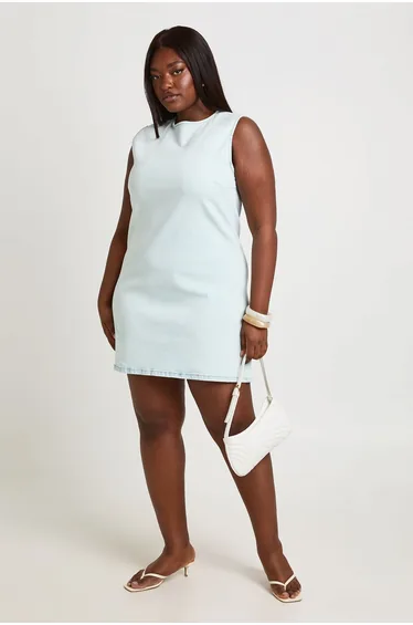 Plus Basic Denim Shift Dress - bleach wash