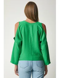 Women's Green Off-the-Shoulder, Flowy Curtain Split Blouse - 4