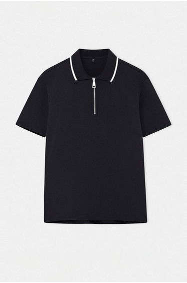Black Off-Shoulder Regular Fit Collar Line Detail Textured Short Sleeve Polo Neck T-Shirt product thumbnail 3