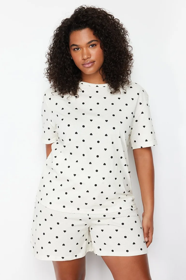 White Heart Pattern Knitted Pajamas Set - 1