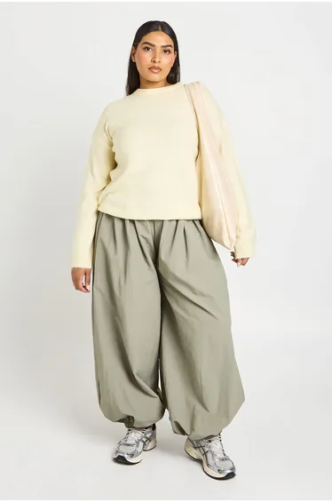 Plus Knitted Crew Neck Jumper - lemon