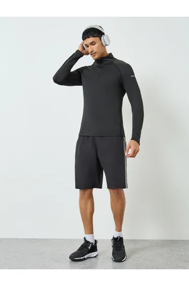 Men Black Long Sleeve Training Top