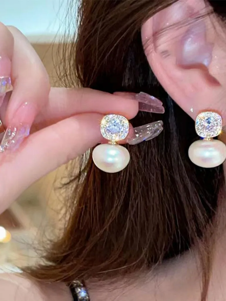Faux Pearls Rhinestones Earrings