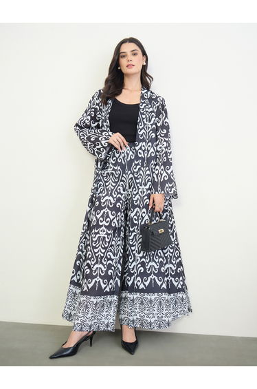 Black and White Printed Open Abaya and Wide Leg Pants Set