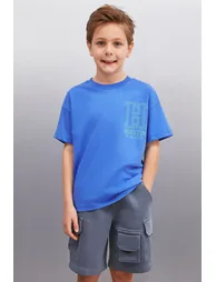 تيشيرت بطبعة لون أزرق 