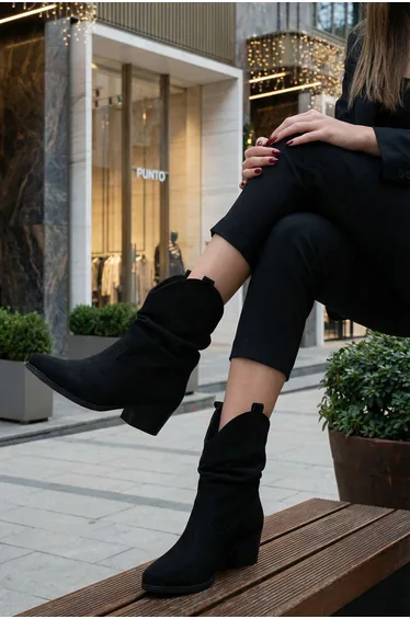 Black Suede Women's Boots & Bootie