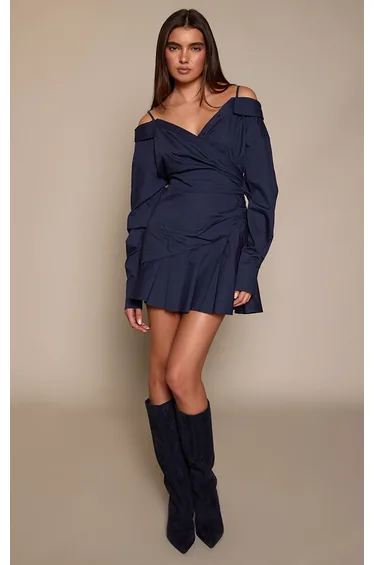 فستان بريتي ليتل ثينق قميص كحلي قصير على شكل حرف A بلا أكتاف