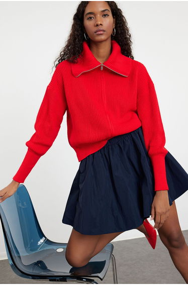 Red Turn-down Collar Zippered Knitted Cardigan