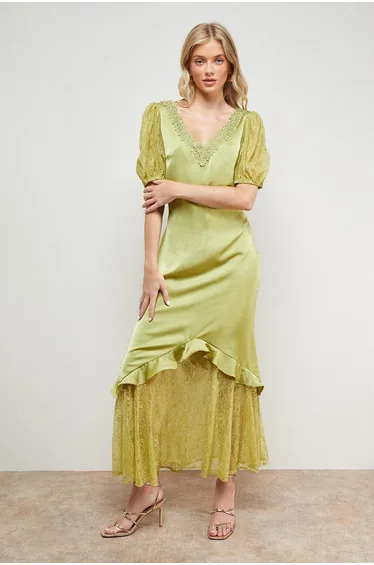 فستان ميدي دانتيل بكشكش بأكمام منفوخة سادة