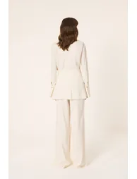 طقم توشيه بريفيه باللون البيج - 5