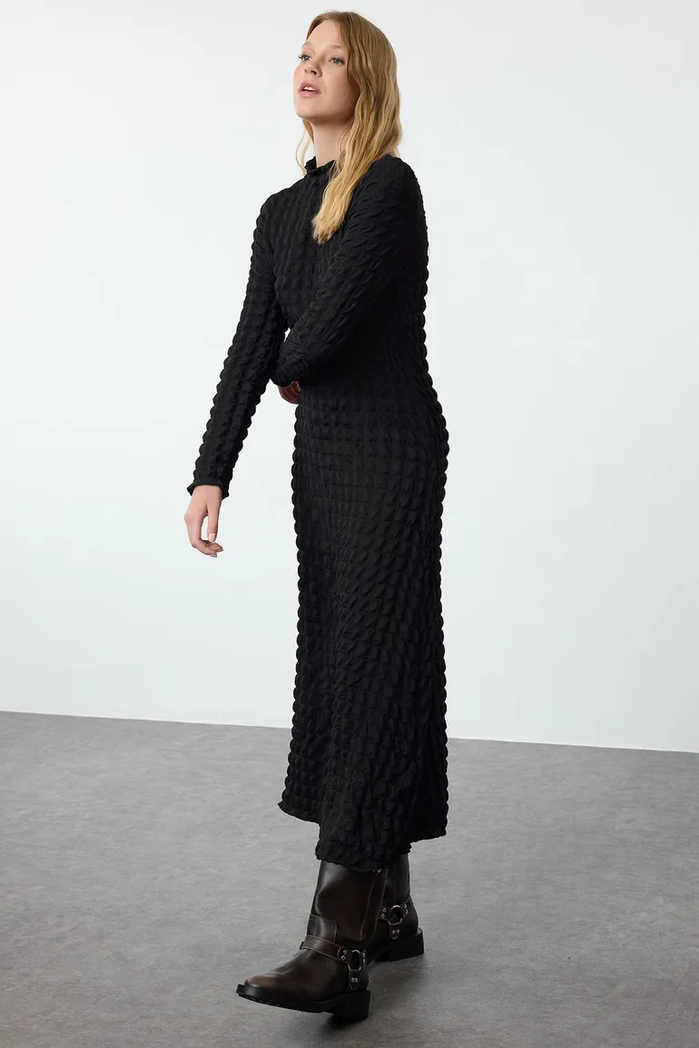 Shop Black Plain Textured High Collar A-Line Flexible Midaxi Knitted Dress  Online in Oman
