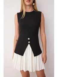 Black Color Block Pleated and Button Detailed Short Woven Dress - 2