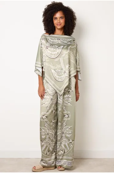 Scarf Print Trouser Set