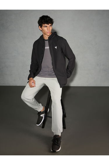 Solid Hi-Neck Long Sleeve Zipper Rain Jacket