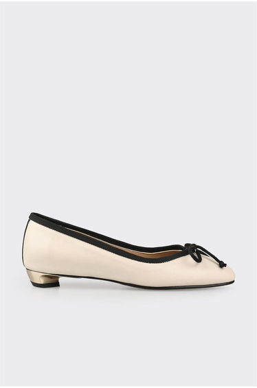 Ecru Women's Heeled Shoes