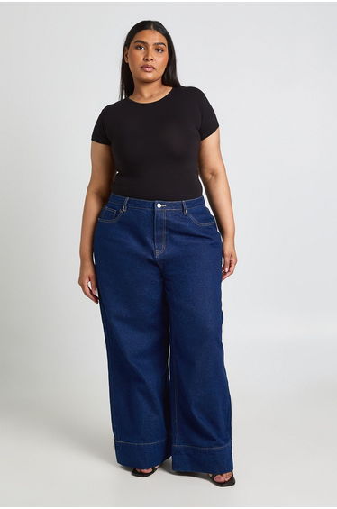 Plus Basic Short Sleeve Crew Neck Bodysuit - black