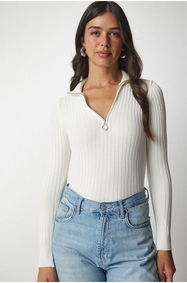 Happiness İStanbul White Knitted High Neck Blouse