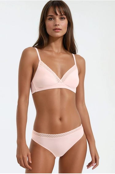 Vikie Moulded Triangle Bra in Microfibre