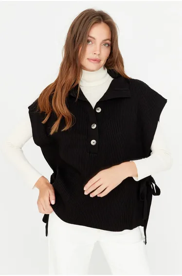 Black Knitwear Sweater with Tie Side Detailed.