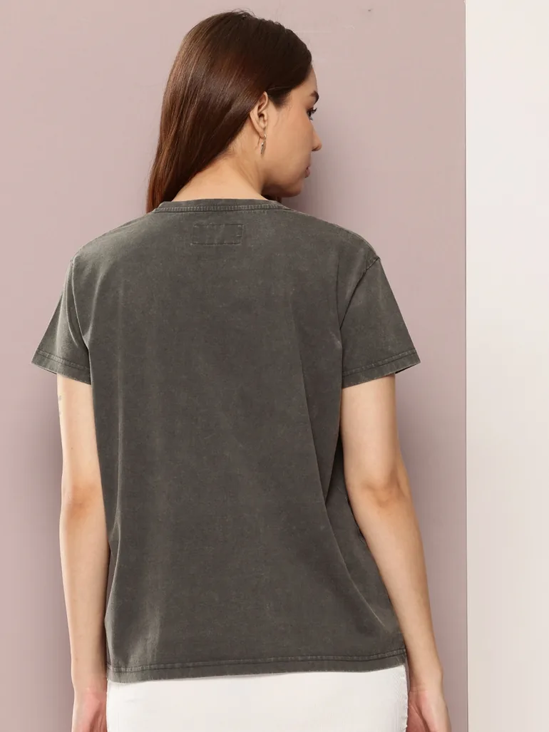 Women Acid Washed Boxy Printed T-Shirt - 3