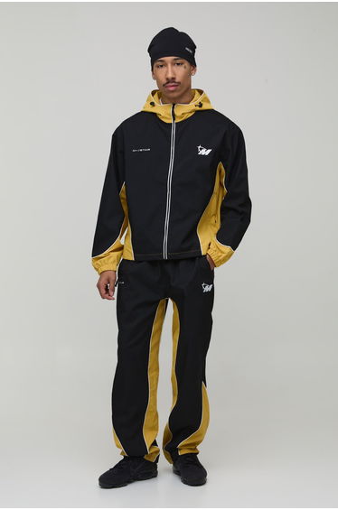 Relaxed Soft Shell Contrast Panelled Zip Through Hooded Tracksuit - black