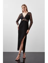 Petite Lace And Ponte Jersey Maxi Dress