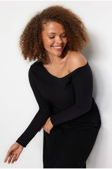 Plus Size Blouse - Black - Fitted